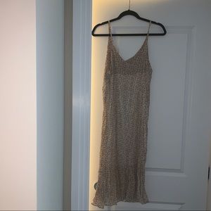 Oak and Fort Floral Midi Dress